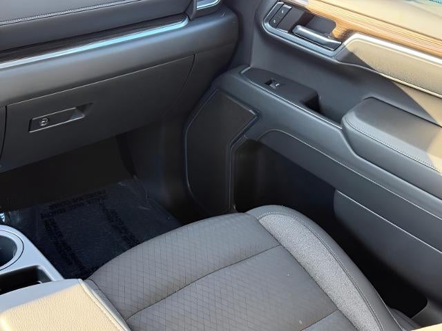 2024 Chevrolet Silverado 1500 4WD Crew Cab 147 LT w/2FL