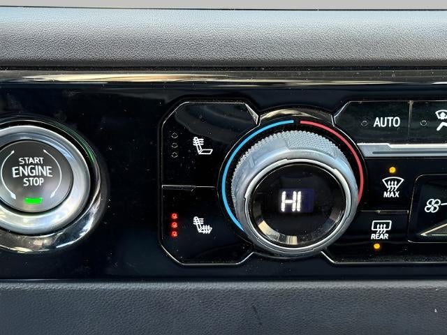 2024 Chevrolet Silverado 1500 4WD Crew Cab 147 LT w/2FL