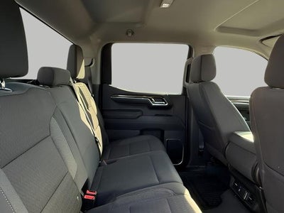 2023 Chevrolet Silverado 1500 4WD Crew Cab 147 LT w/2FL