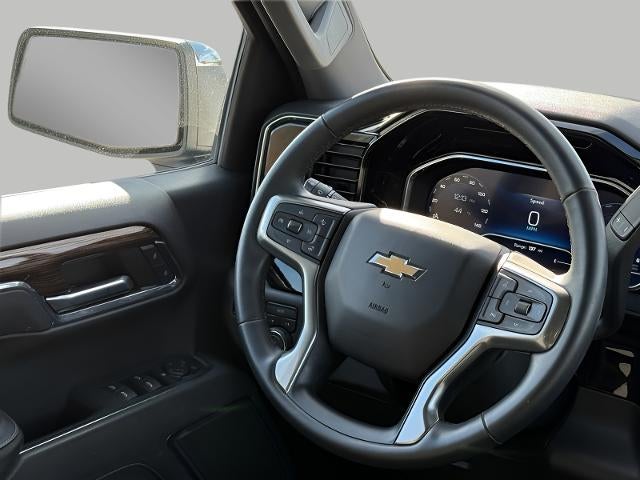2023 Chevrolet Silverado 1500 4WD Crew Cab 147 LT w/2FL
