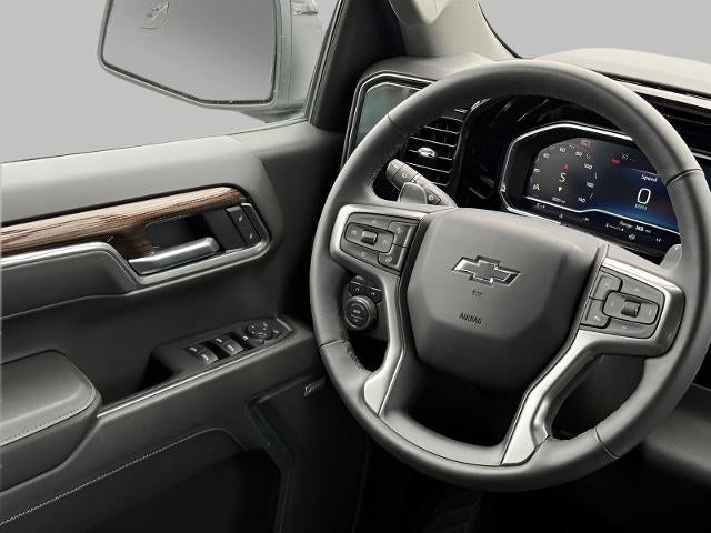 2025 Chevrolet Silverado 1500 4WD Crew Cab 147 RST