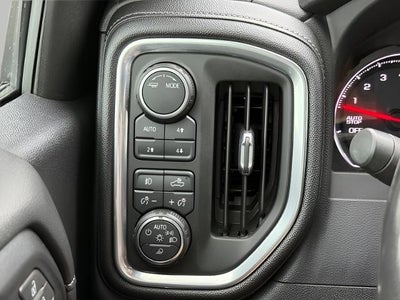 2020 Chevrolet Silverado 1500 4WD Crew Cab 147 RST