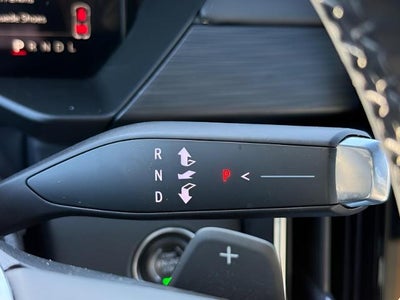 2025 GMC Acadia AWD 4dr Elevation