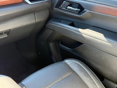 2025 GMC Yukon XL 4WD 4dr Denali