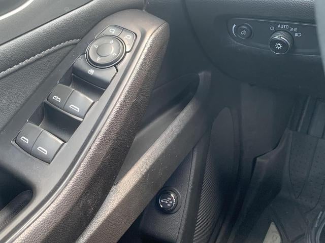 2023 Chevrolet Traverse AWD 4dr LT Cloth w/1LT