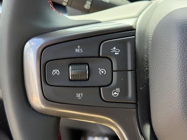 2024 Chevrolet Suburban 4WD 4dr RST