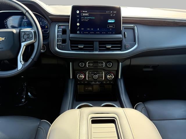 2022 Chevrolet Suburban 4WD 4dr Premier