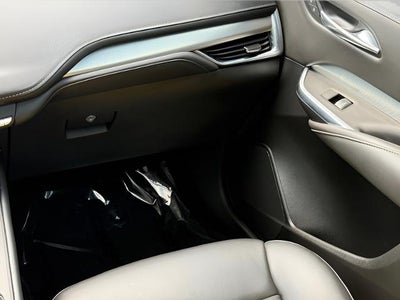 2021 Cadillac XT4 AWD 4dr Premium Luxury