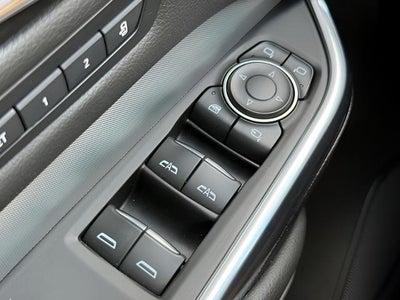 2021 Cadillac XT4 AWD 4dr Premium Luxury