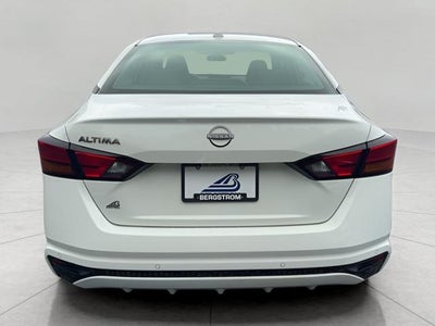 2025 Nissan Altima SV FWD