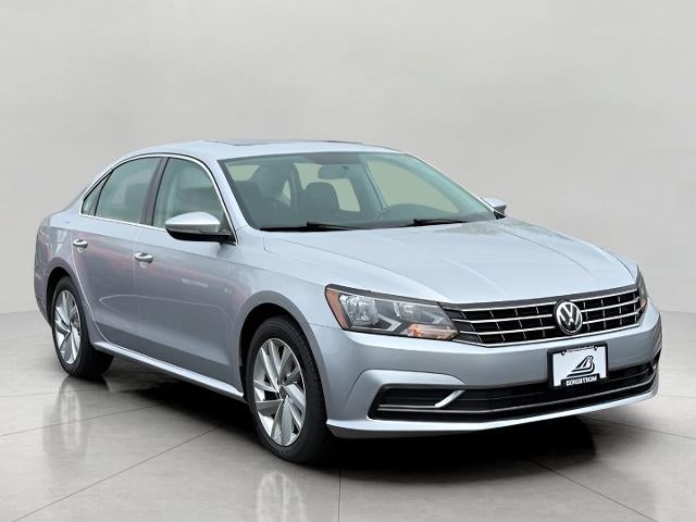 2018 Volkswagen Passat SE