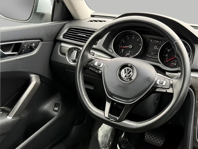 2018 Volkswagen Passat 2.0T SE Auto