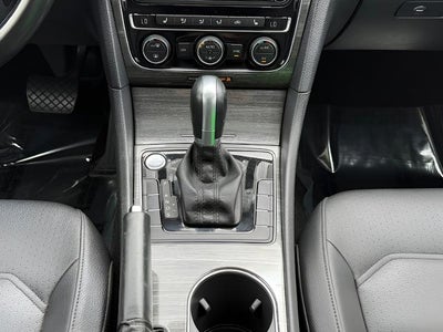 2018 Volkswagen Passat 2.0T SE Auto