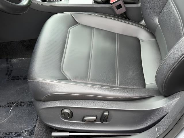 2018 Volkswagen Passat 2.0T SE Auto