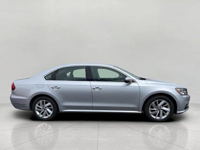2018 Volkswagen Passat 2.0T SE Auto