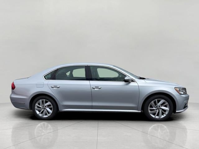 2018 Volkswagen Passat 2.0T SE Auto