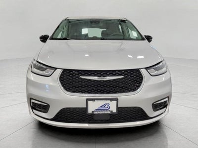 2024 Chrysler Pacifica Touring L FWD