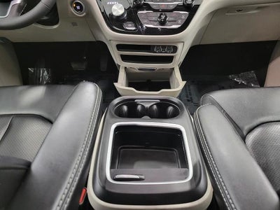 2024 Chrysler Pacifica Touring L FWD