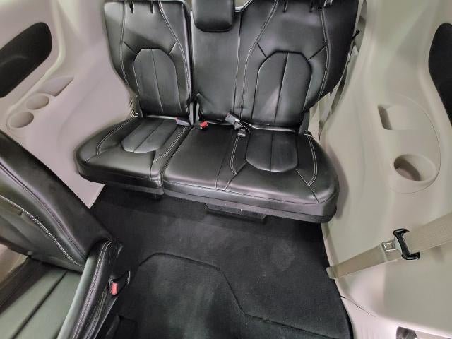 2024 Chrysler Pacifica Touring L FWD