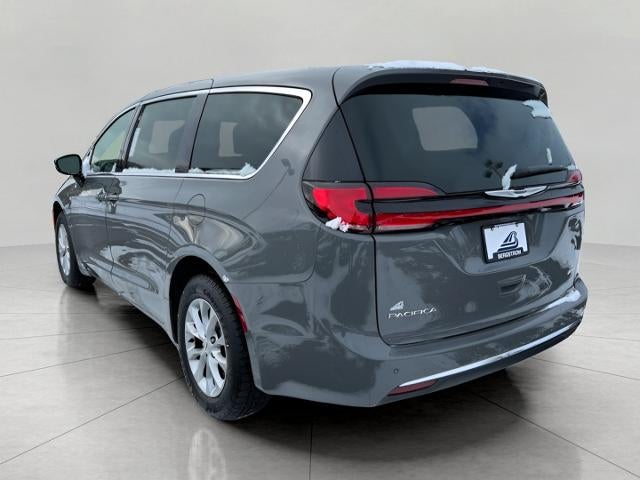 2025 Chrysler Pacifica Select AWD