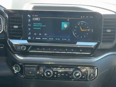 2023 Chevrolet Silverado 1500 4WD Crew Cab 147 RST