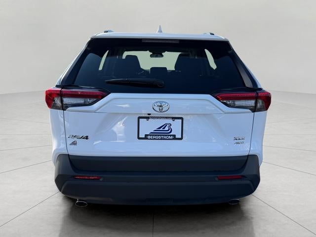 2025 Toyota RAV4 XLE AWD