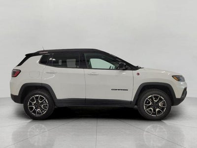 2025 Jeep Compass Trailhawk 4x4