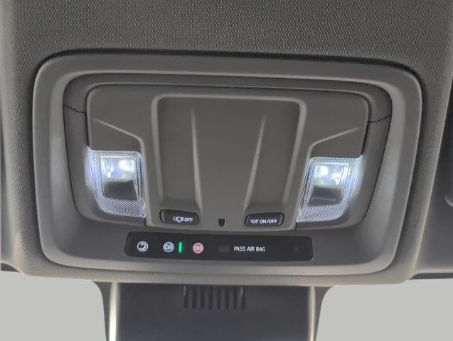 2025 Chevrolet Silverado 1500 4WD Crew Cab 147 LT w/2FL