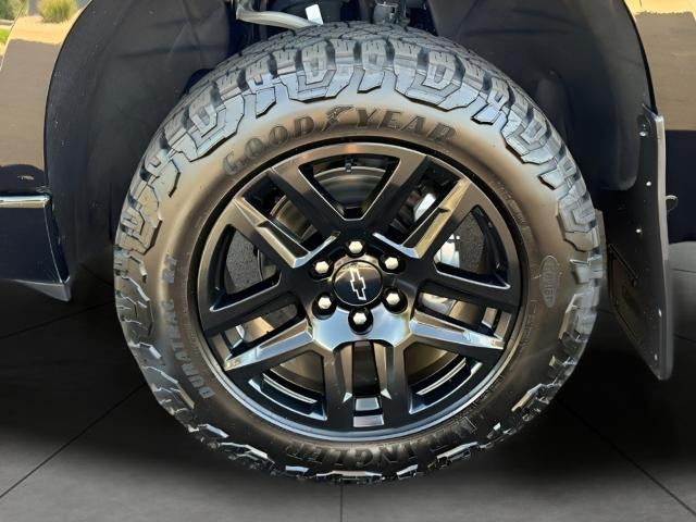 2023 Chevrolet Silverado 1500 4WD Crew Cab 147 LT Trail Boss