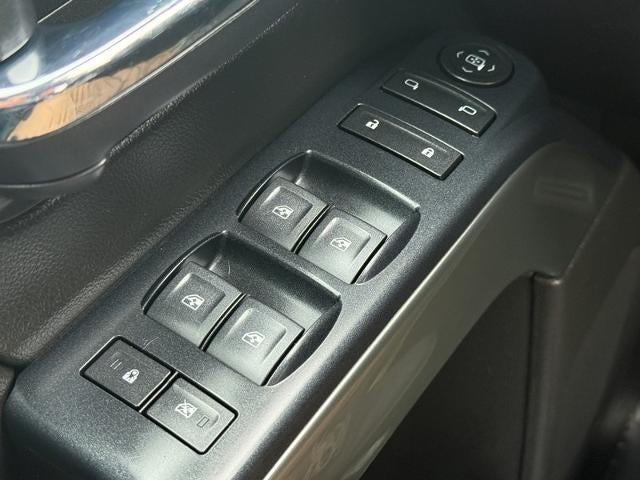 2018 Chevrolet Silverado 1500 4WD Crew Cab 143.5 LT w/1LT