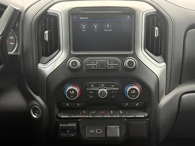 2019 Chevrolet Silverado 1500 4WD Crew Cab 147 RST