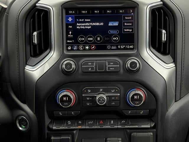 2020 Chevrolet Silverado 1500 4WD Crew Cab 147 RST