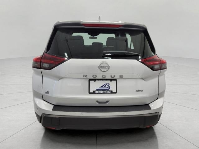 2025 Nissan Rogue AWD SV