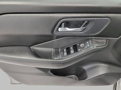 2024 Nissan Rogue AWD SV