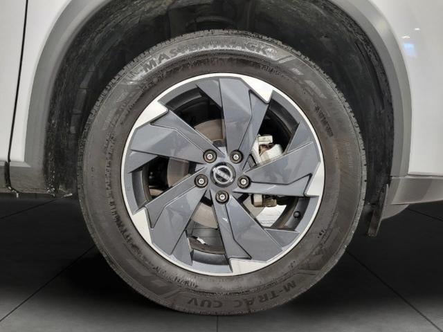 2024 Nissan Rogue AWD SV