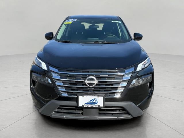 2025 Nissan Rogue AWD SV