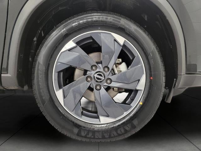 2025 Nissan Rogue AWD SV