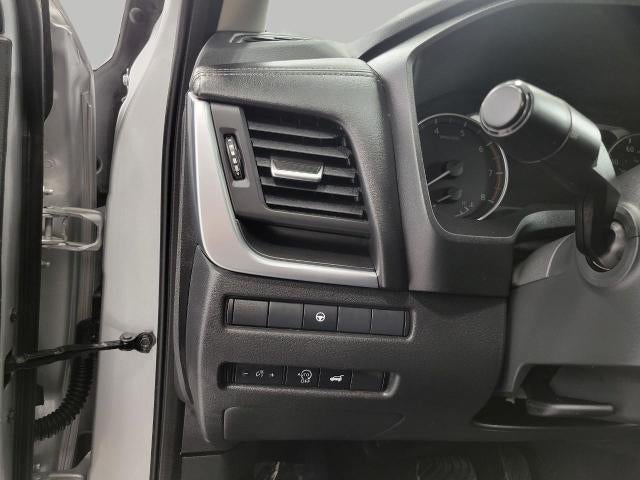 2025 Nissan Rogue AWD SV