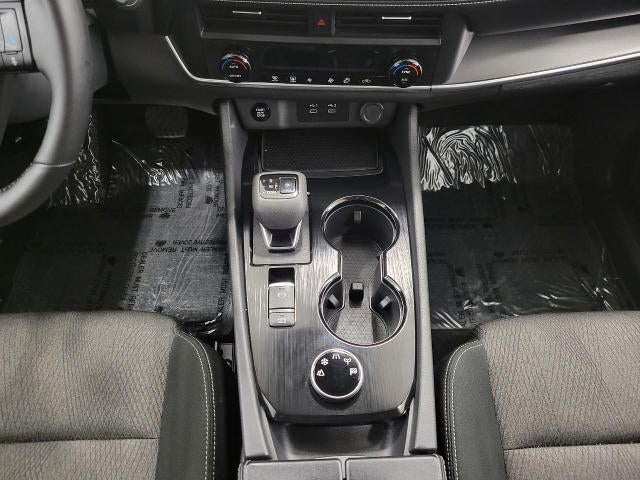 2025 Nissan Rogue AWD SV