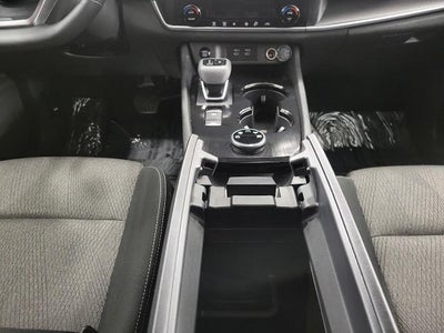 2025 Nissan Rogue AWD SV