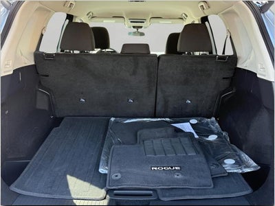 2025 Nissan Rogue AWD SV