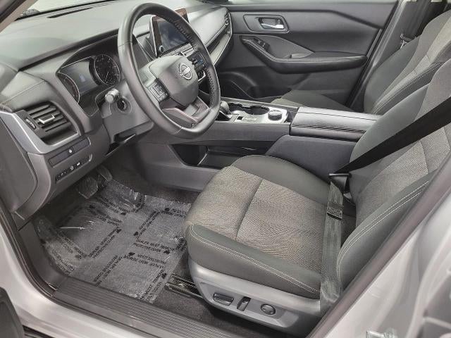 2025 Nissan Rogue AWD SV