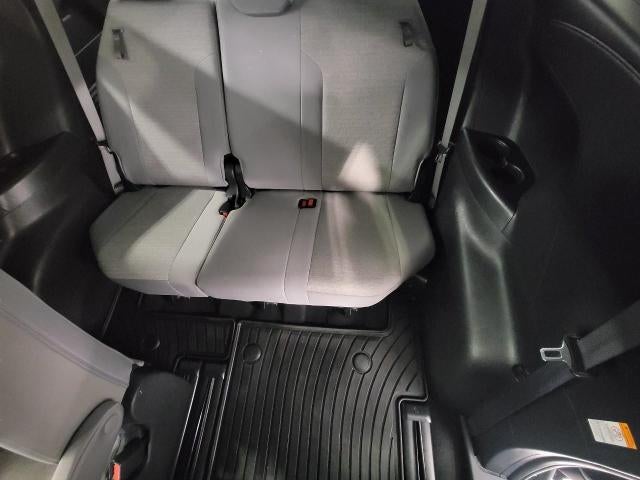 2025 Toyota Sienna LE FWD 8-Passenger