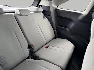 2025 Toyota Sienna LE FWD 8-Passenger