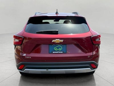 2025 Chevrolet Trax FWD 4dr LT